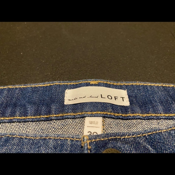 LOFT denim shorts size 30/10 - Picture 2 of 4